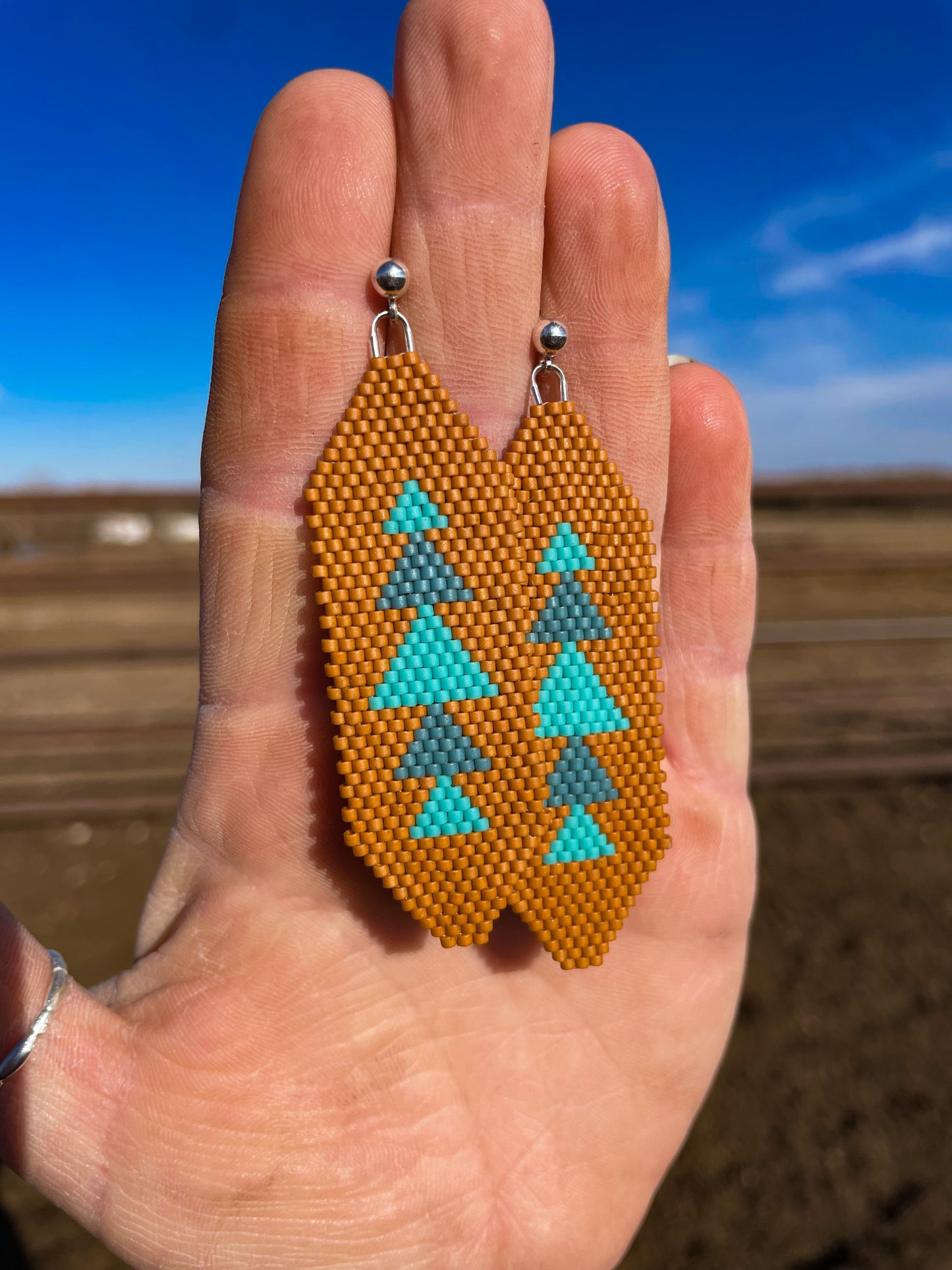 “Lainey” Brown and Turquoise Slab Style Beaded Earrings