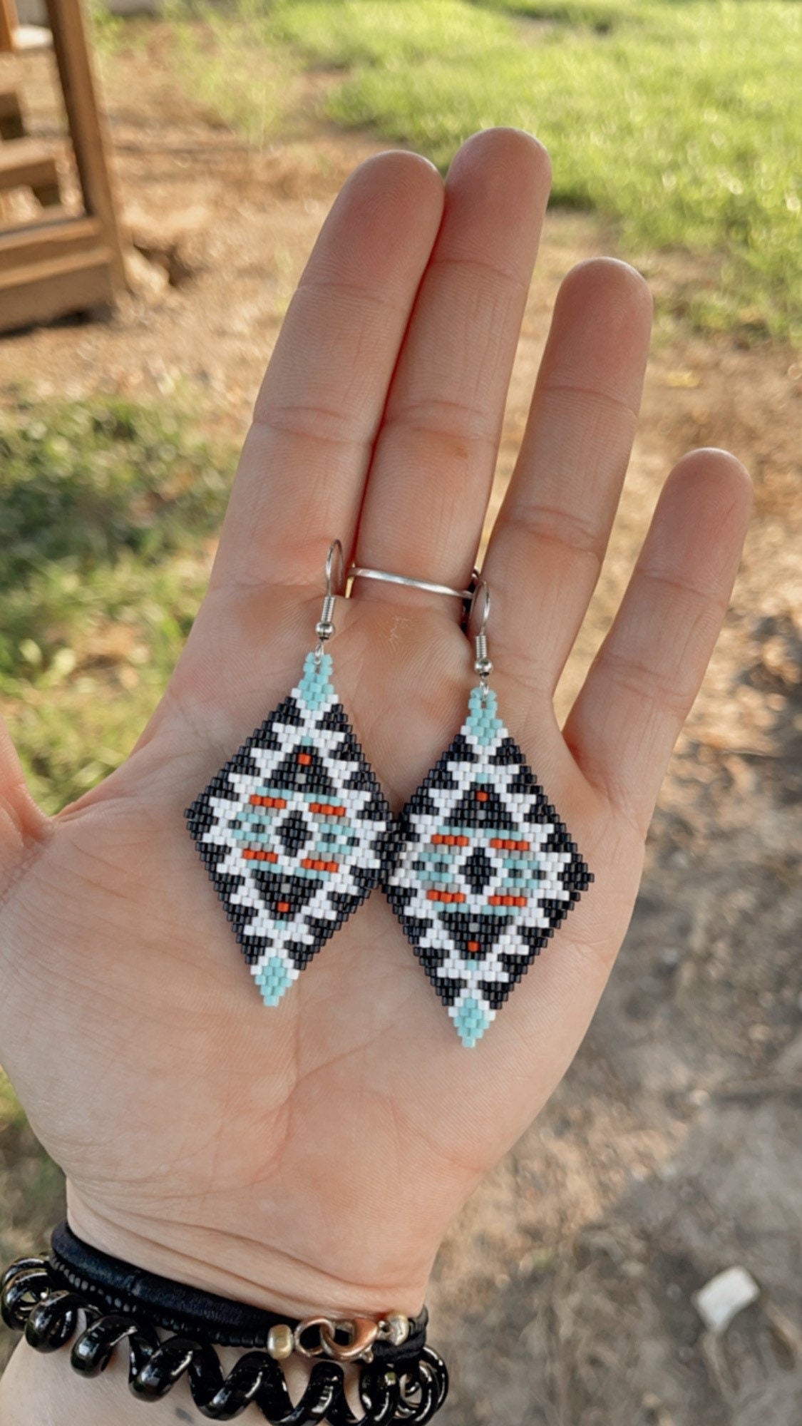"Hadley" Black and White Southwestern Beaded Earrings
